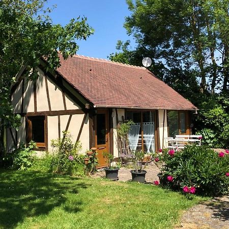 La Petite Saugere Villa Bosguérard-de-Marcouville Exterior foto