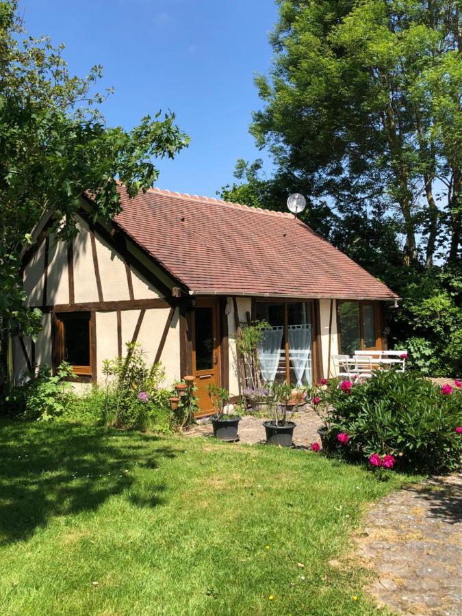 La Petite Saugere Villa Bosguérard-de-Marcouville Exterior foto