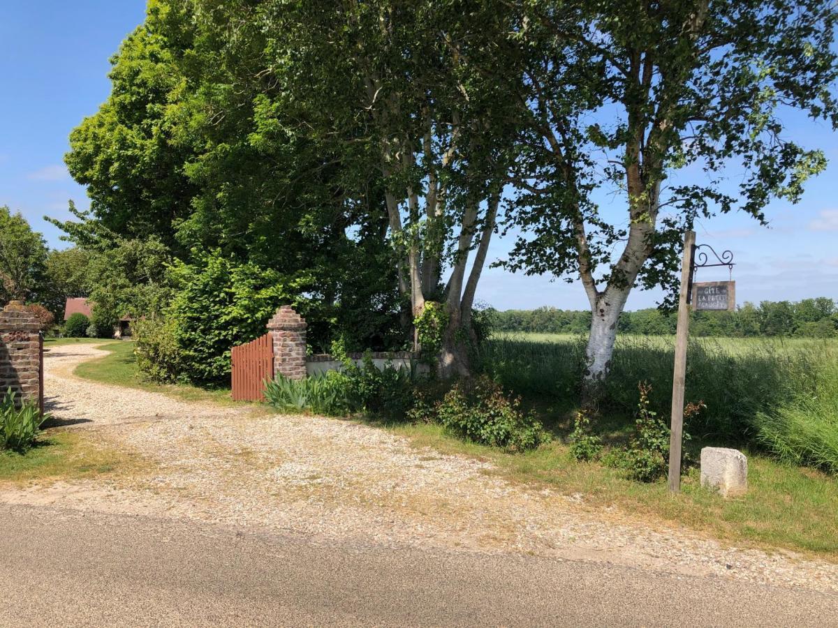 La Petite Saugere Villa Bosguérard-de-Marcouville Exterior foto