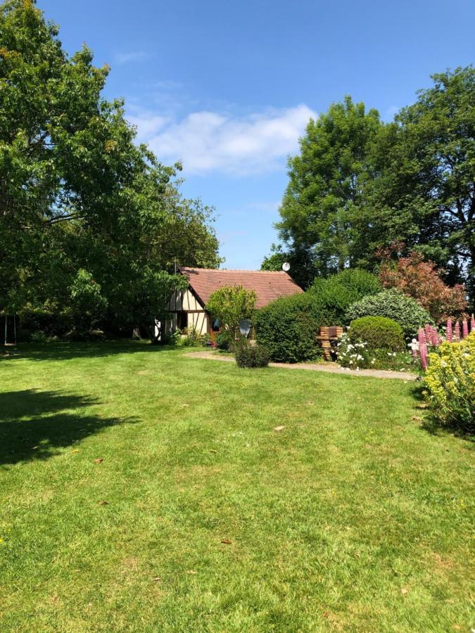 La Petite Saugere Villa Bosguérard-de-Marcouville Exterior foto